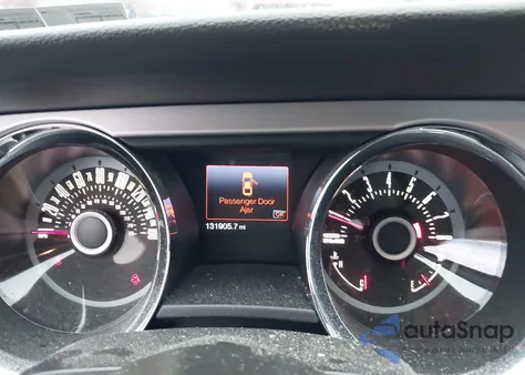 2013 Ford Mustang V6 Premium from USA, damaged, VIN 1ZVBP8AM6D5253379